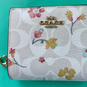 Coach Snap Wallet In Signature Canvas With Mystical Floral Print